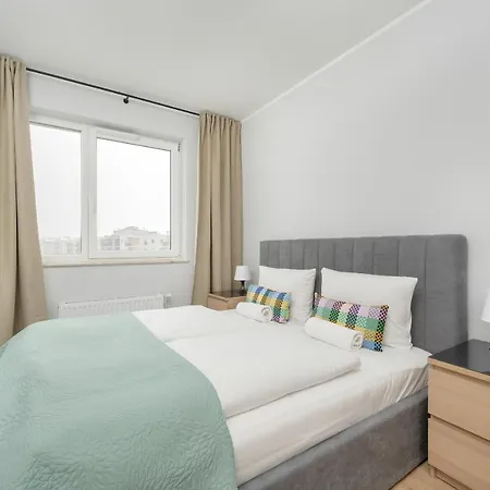 Pleasant Decor, Balcony & Parking Wroclaw By Renters Radwanice