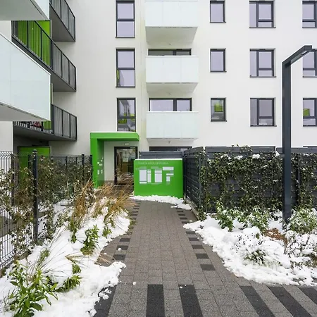 Apartment Pleasant Decor, Balcony & Parking Wroclaw By Renters