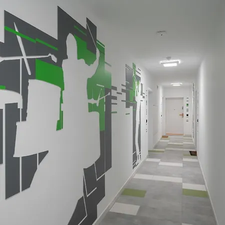 Apartment Pleasant Decor, Balcony & Parking Wroclaw By Renters Radwanice