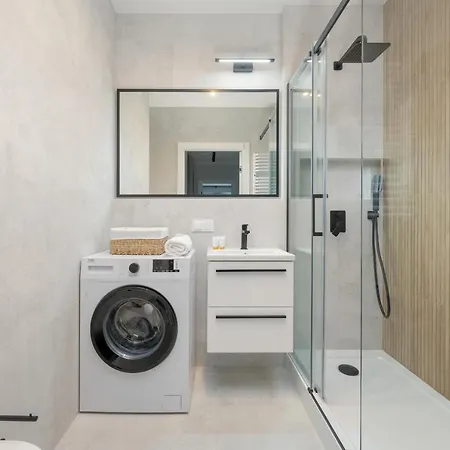 Pleasant Decor, Balcony & Parking Wroclaw By Renters Apartment Radwanice