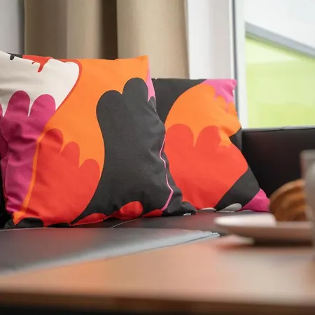 Pleasant Decor, Balcony & Parking Wroclaw By Renters