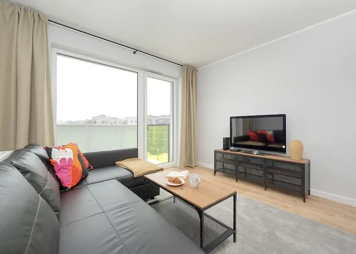 Pleasant Decor, Balcony & Parking Wroclaw By Renters