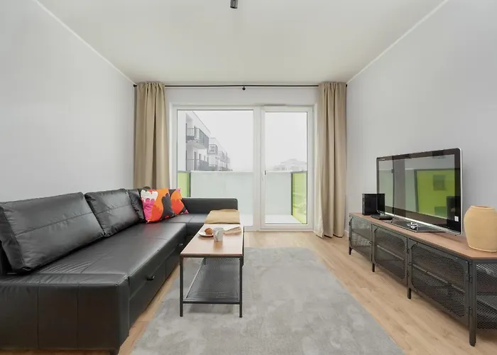 Pleasant Decor, Balcony & Parking Wroclaw By Renters شقة *