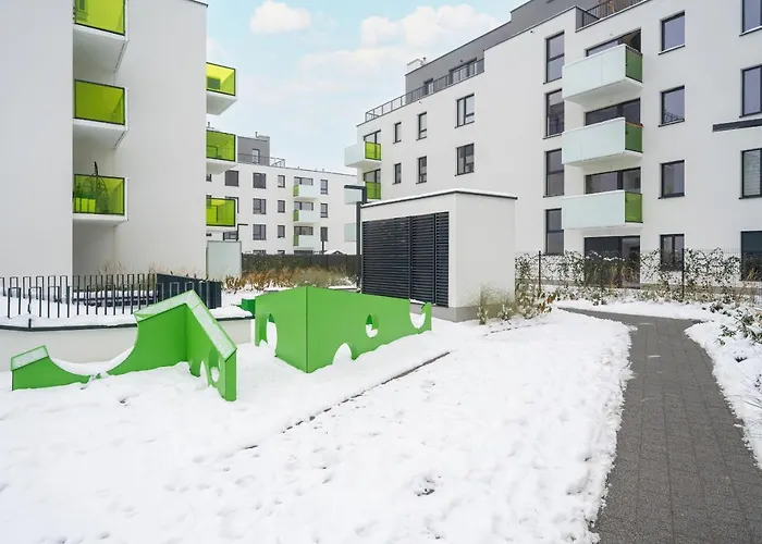 شقة Pleasant Decor, Balcony & Parking Wroclaw By Renters