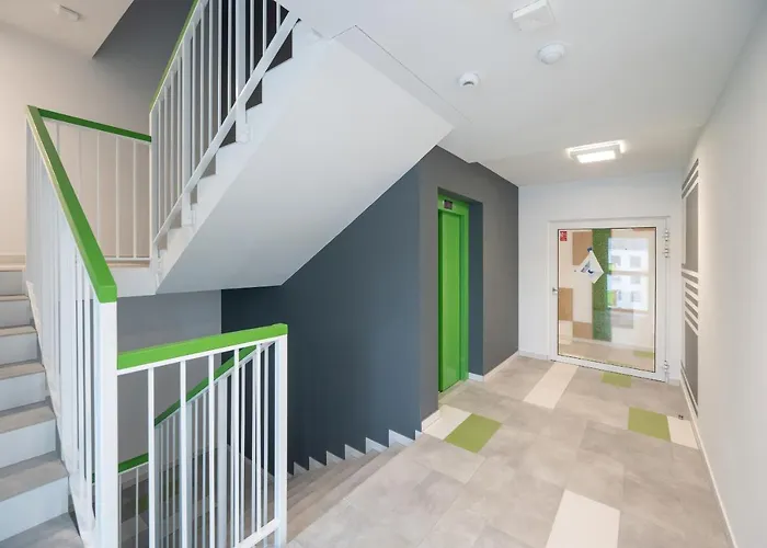 شقة Pleasant Decor, Balcony & Parking Wroclaw By Renters